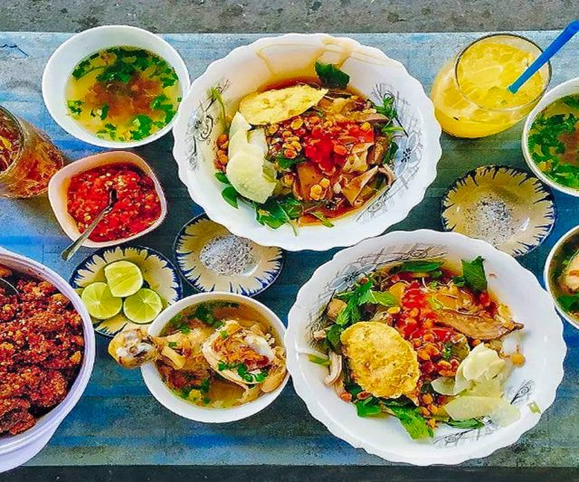 Phở chua
