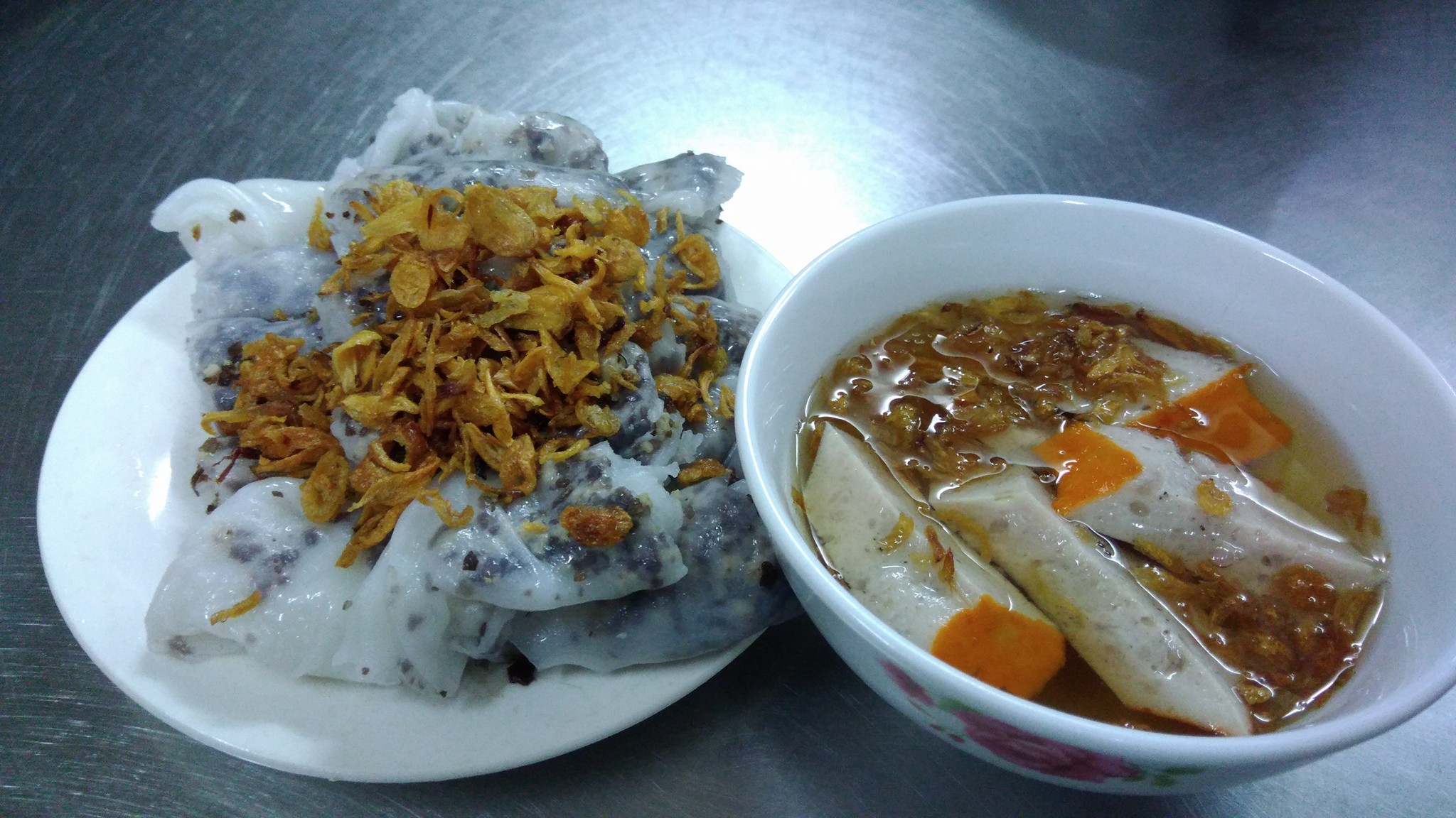 Bánh cuốn